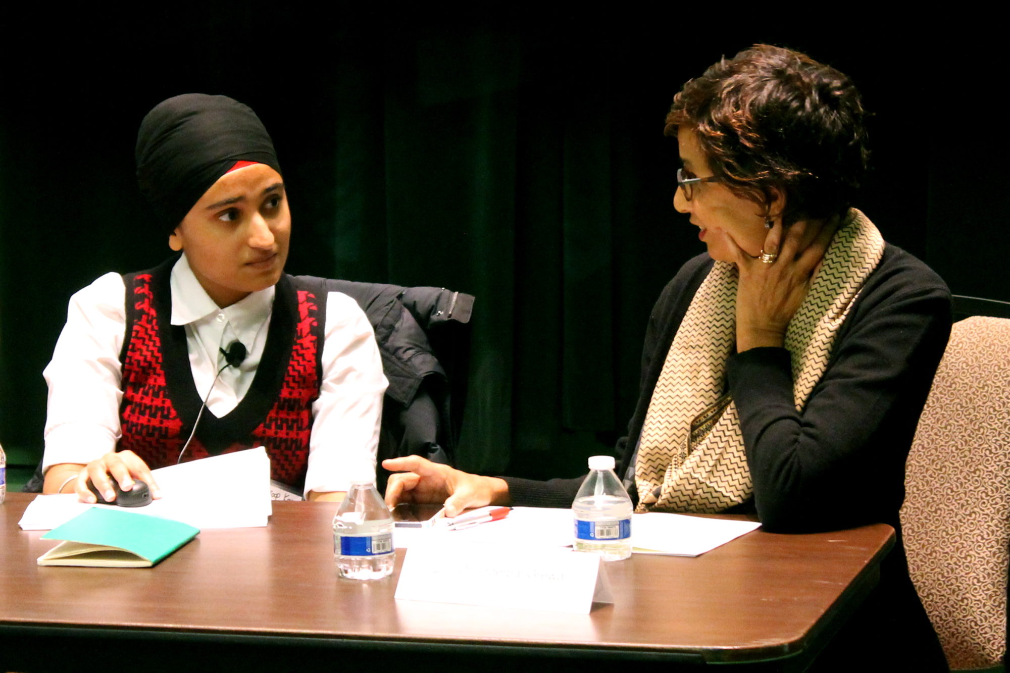 Kanwalroop Kaur (L) & Dr. Inderpal Grewal (R)